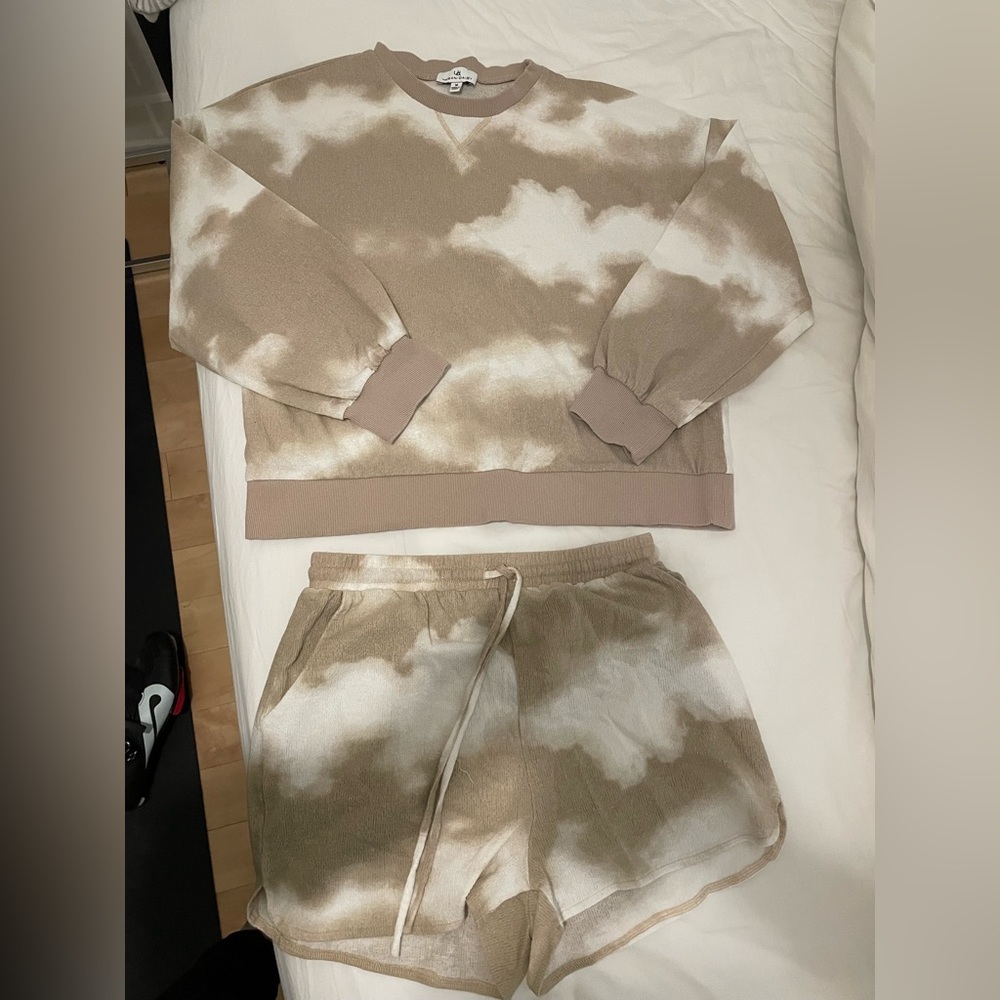 Cute tie dye set